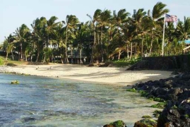 Maui vacation rentals close to white sand beach